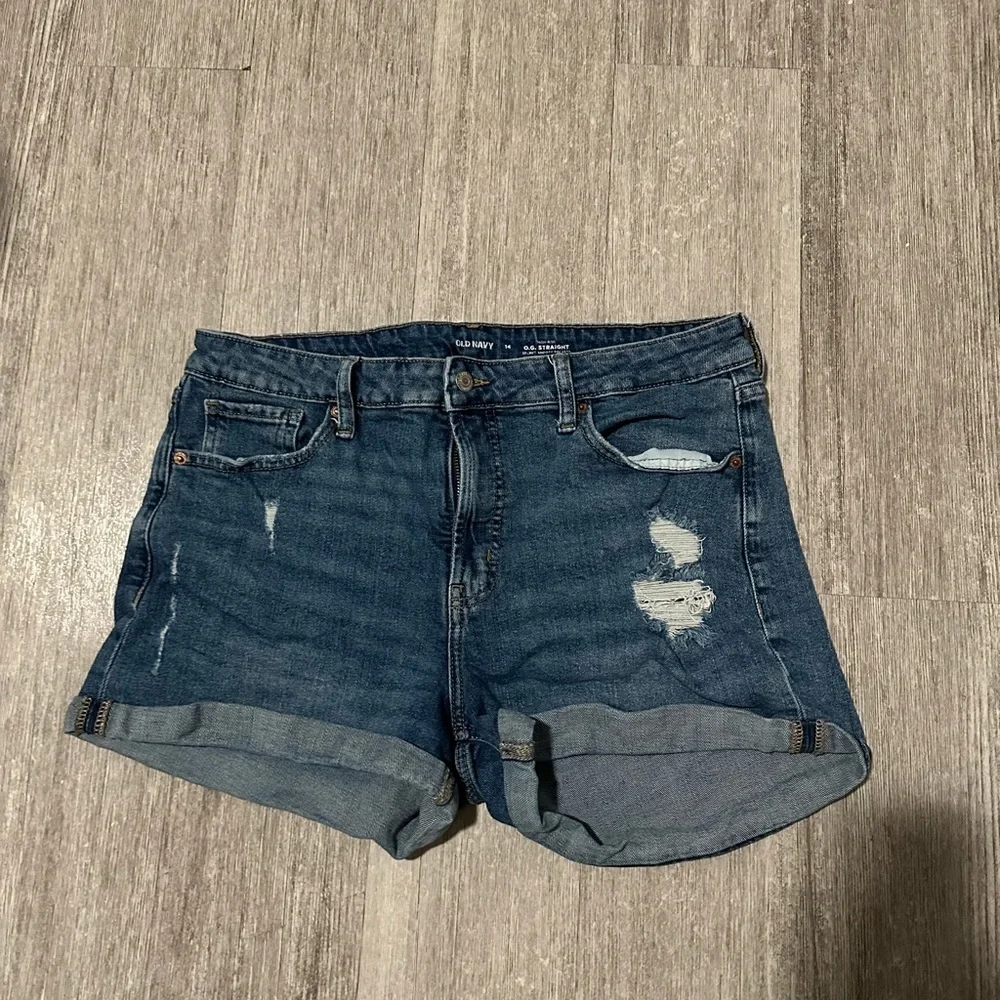 Old Navy High Rise Medium Wash O.G Straight Distressed Shorts